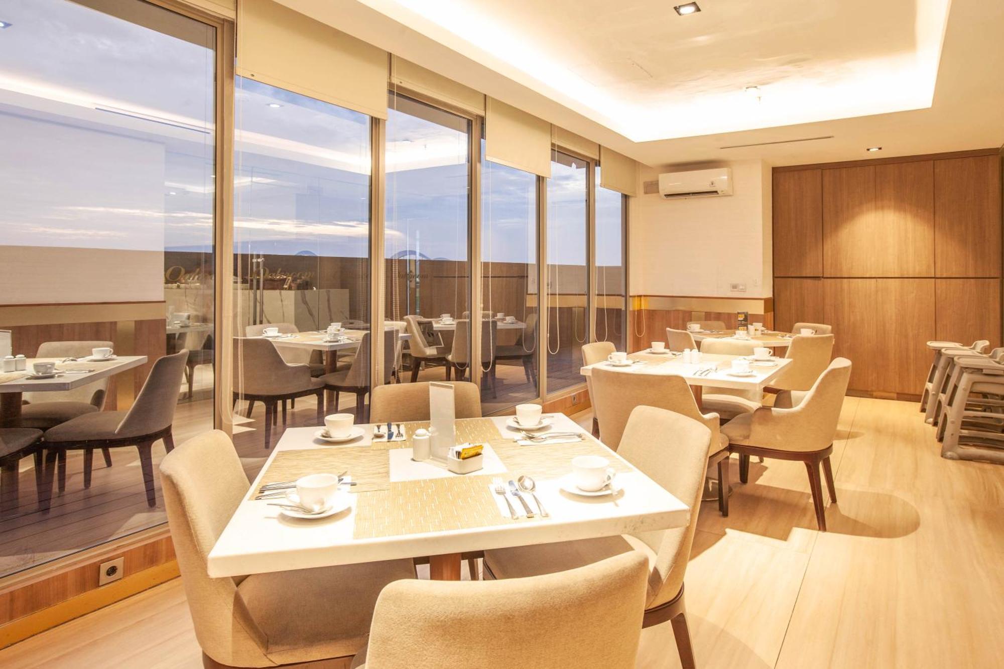 Oakwood Pik Jakarta